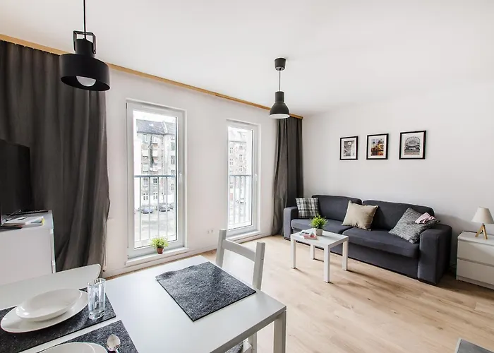 Apartment Black Apartment- Modern In The Center!